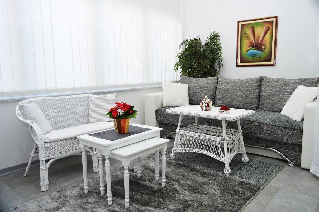 Studio Two Roses Apartment Split Luaran gambar