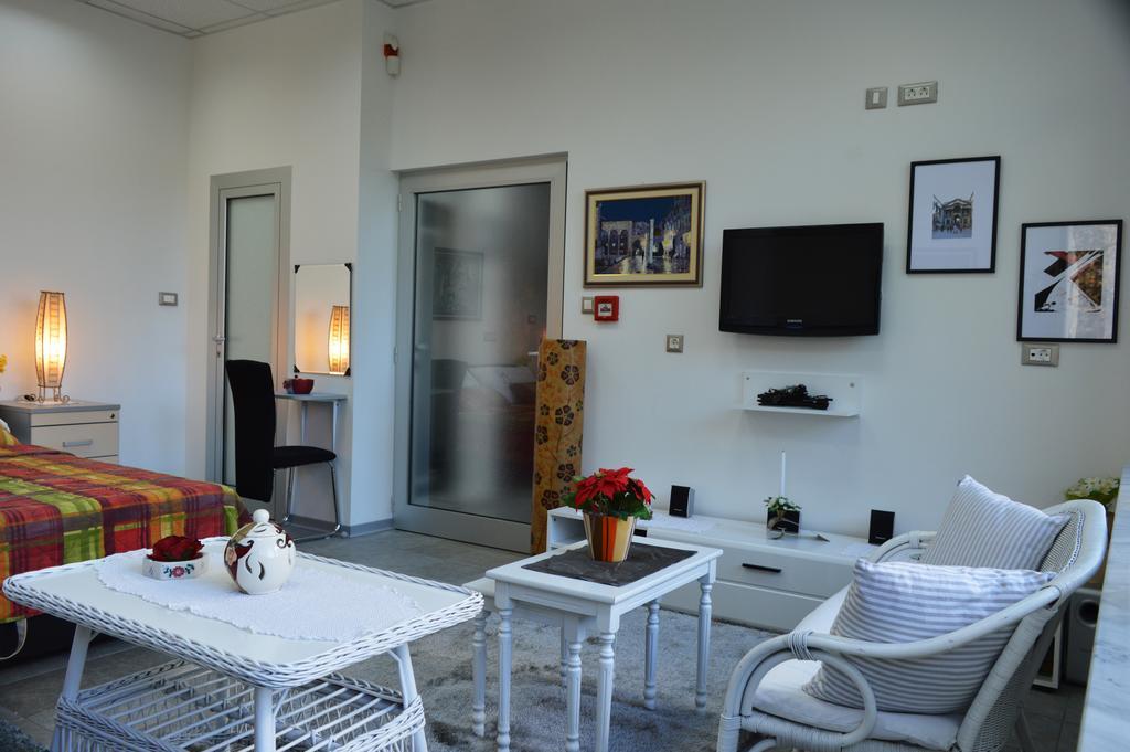 Studio Two Roses Apartment Split Luaran gambar