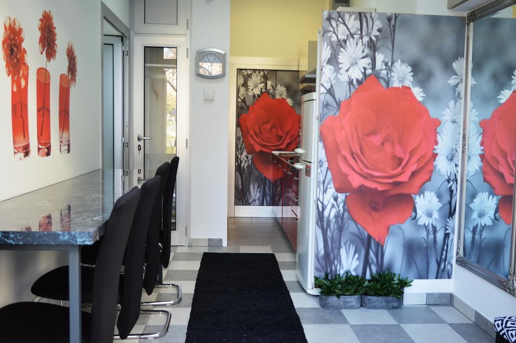 Studio Two Roses Apartment Split Luaran gambar
